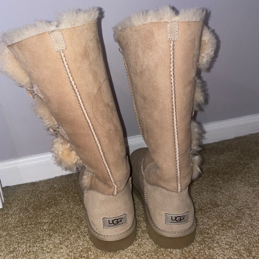 Uggs Triple Bailey Button - Sand - image 4